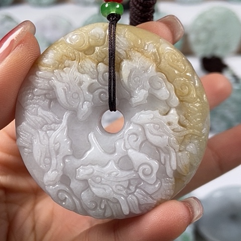 翡翠颈饰未镶嵌九龙扣两面工福利