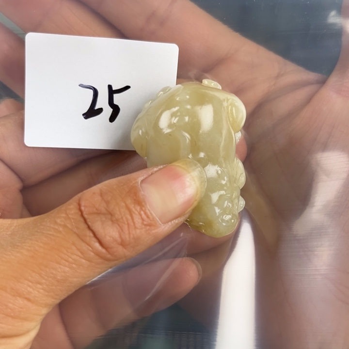 和田玉未镶嵌珠宝半成品