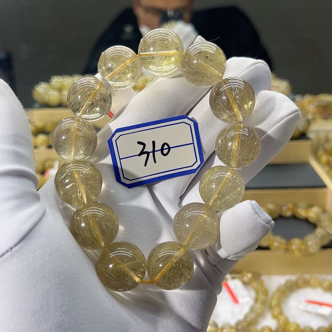 水晶手链未镶嵌呦*.晶莹剔透