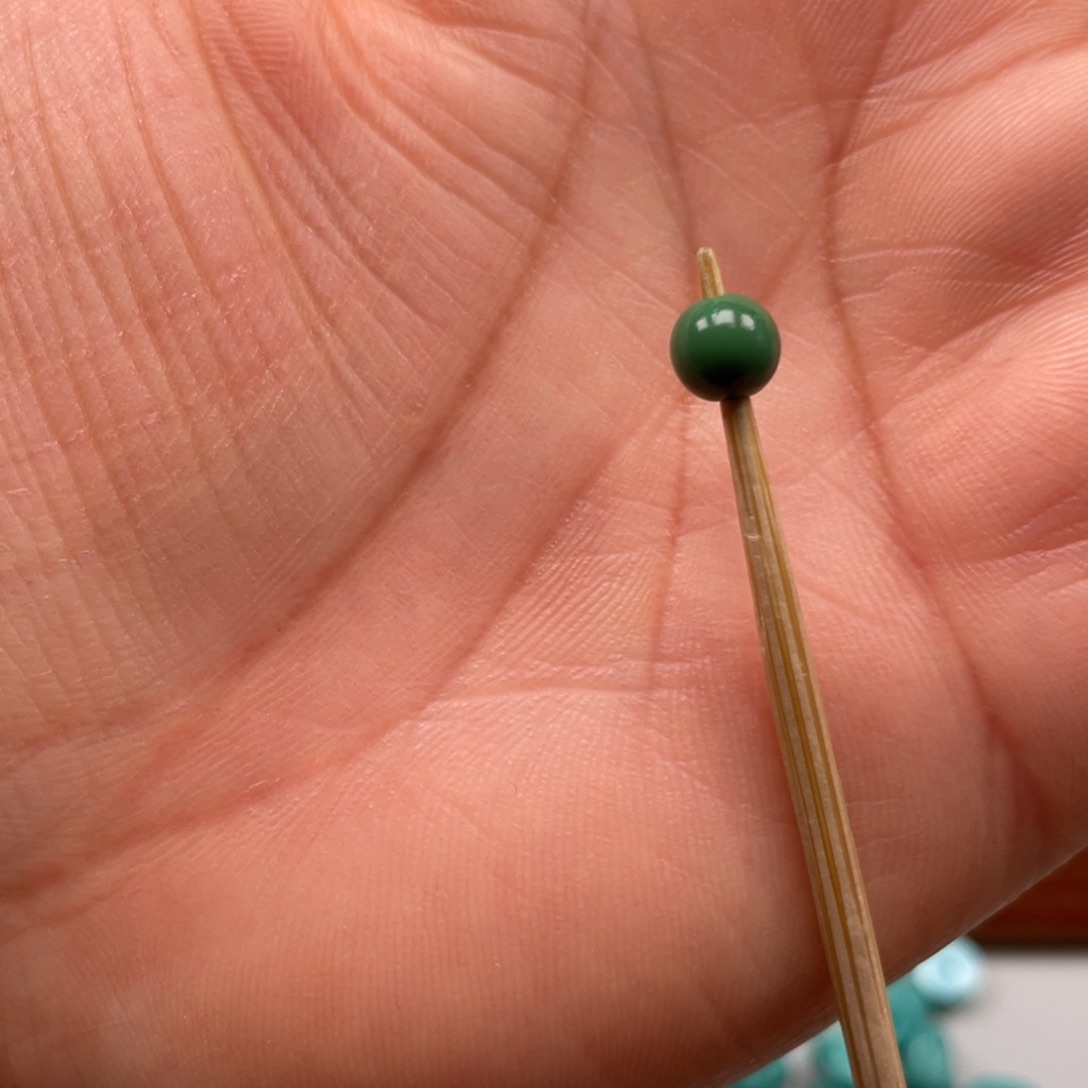 绿松石未镶嵌油绿圆珠