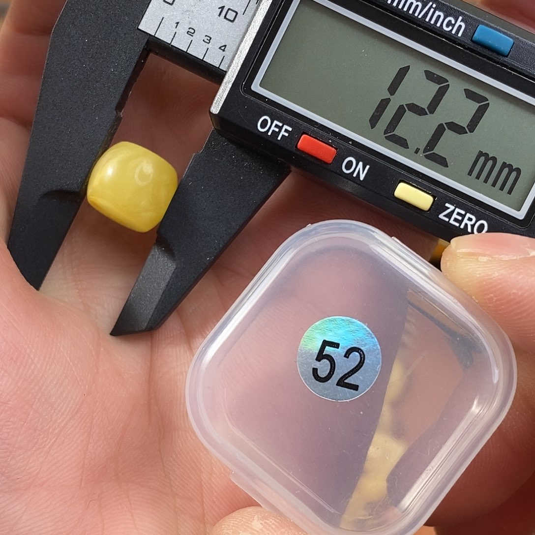 琥珀裸石未镶嵌微瑕l