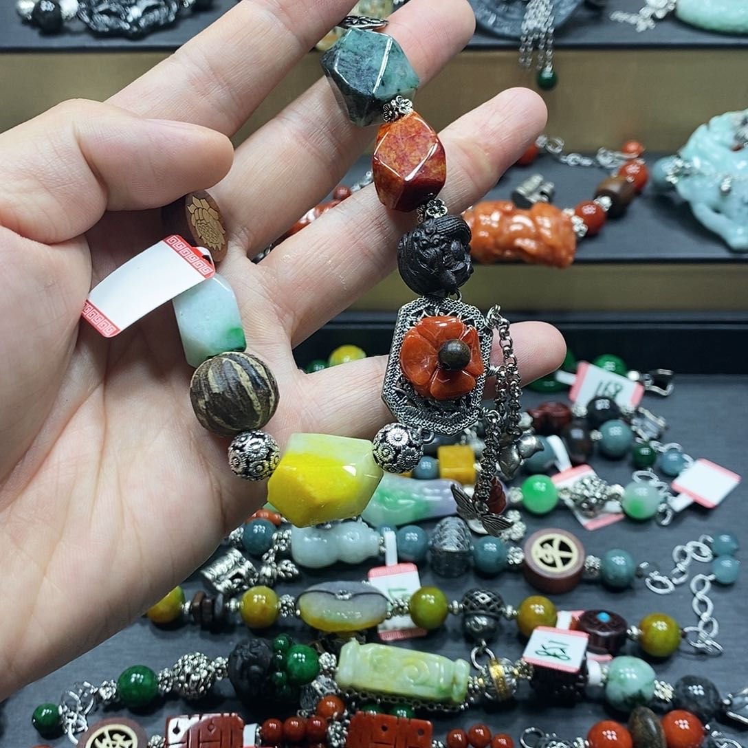 【闪购商品】手链翡翠未镶嵌珞*
