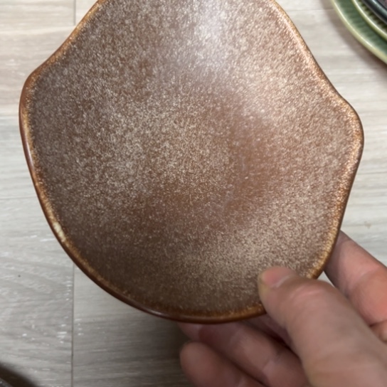 碟本店消费满二十包包邮的