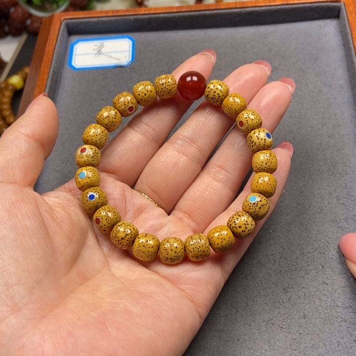 星月菩提吊坠菩提