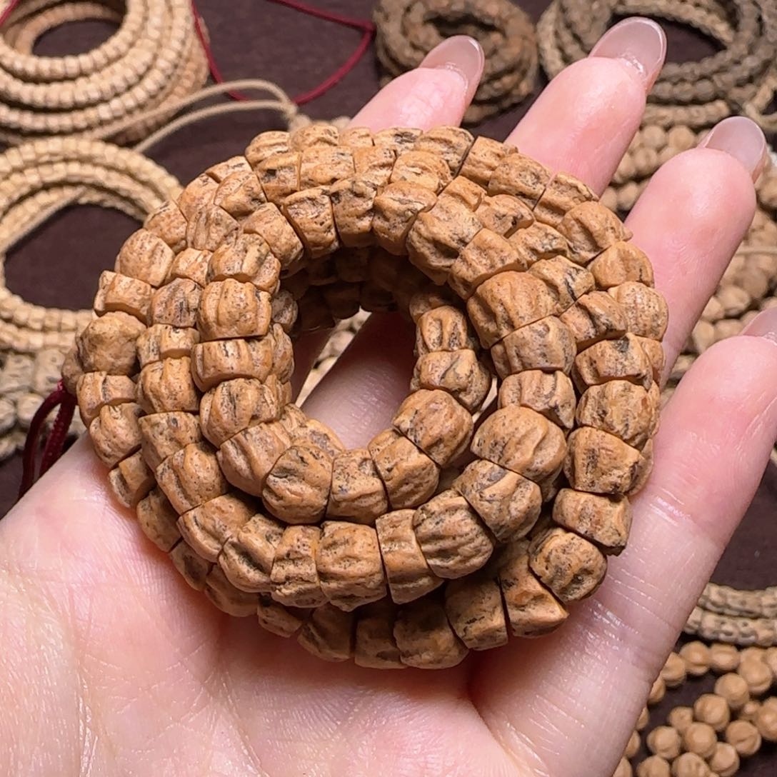 柏香籽/百香籽手串白****们