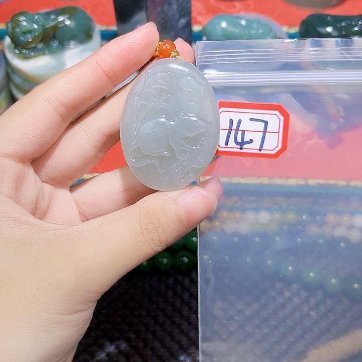 和田玉和田玉边角料随机发未镶嵌