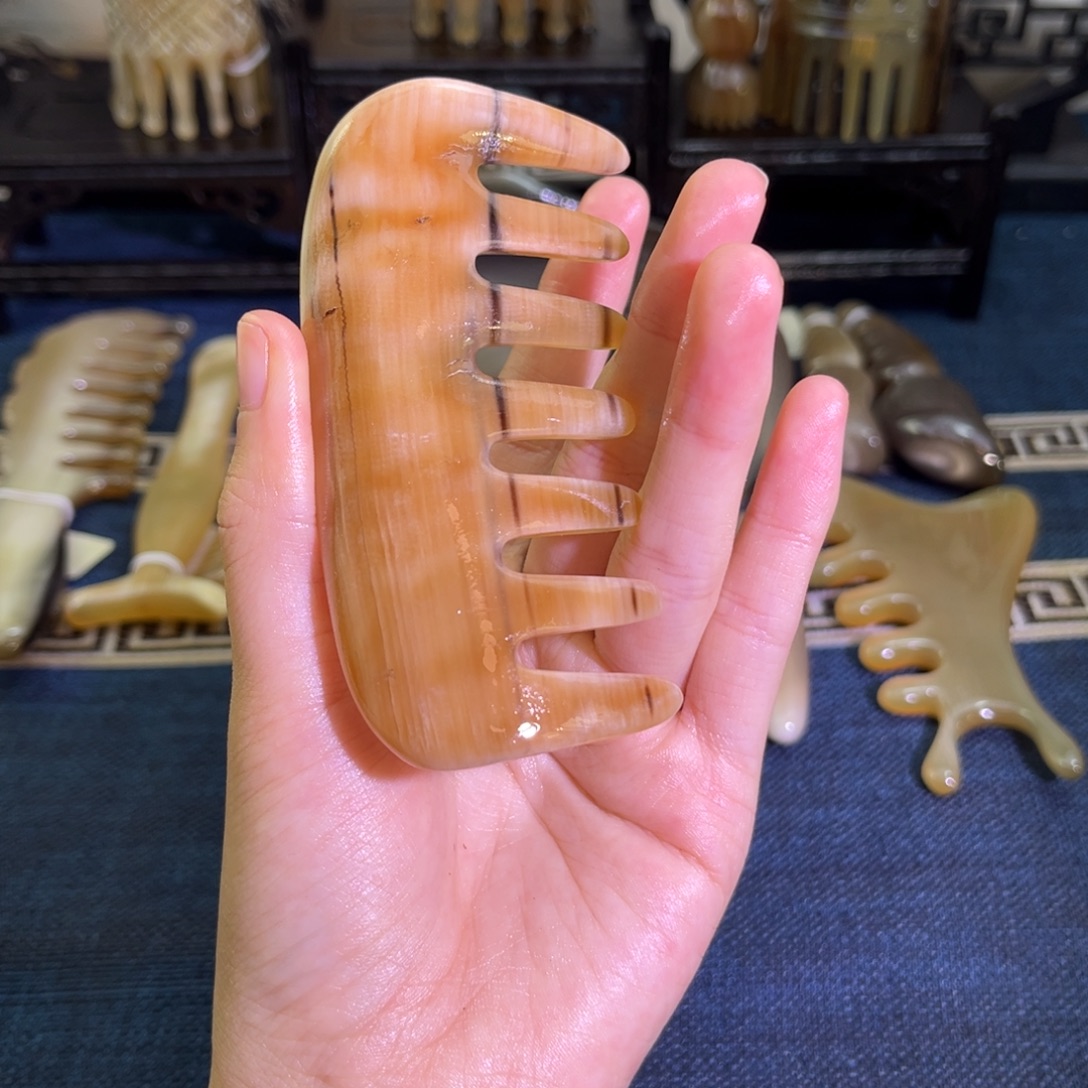 国内老白水白水大齿梳子