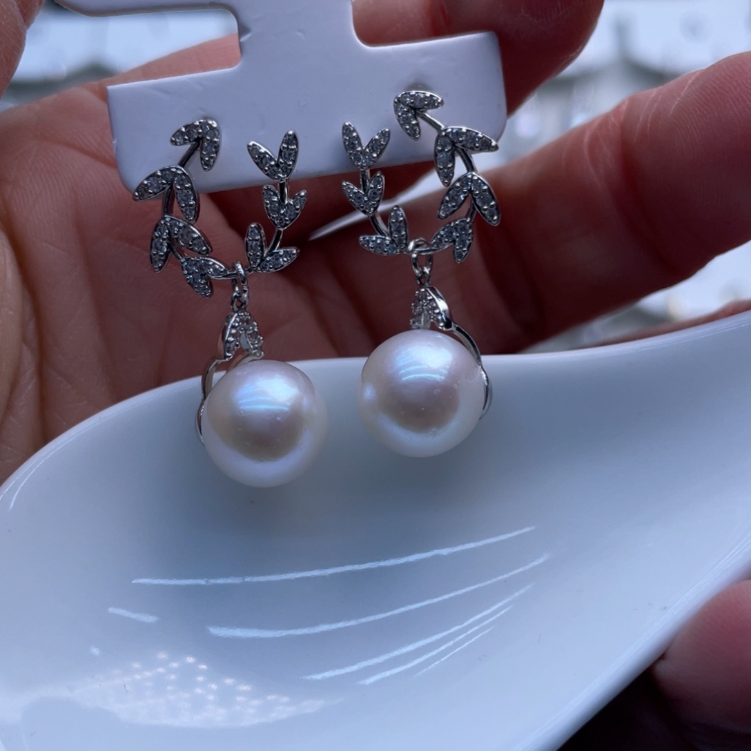 耳饰未镶嵌淡水珍珠