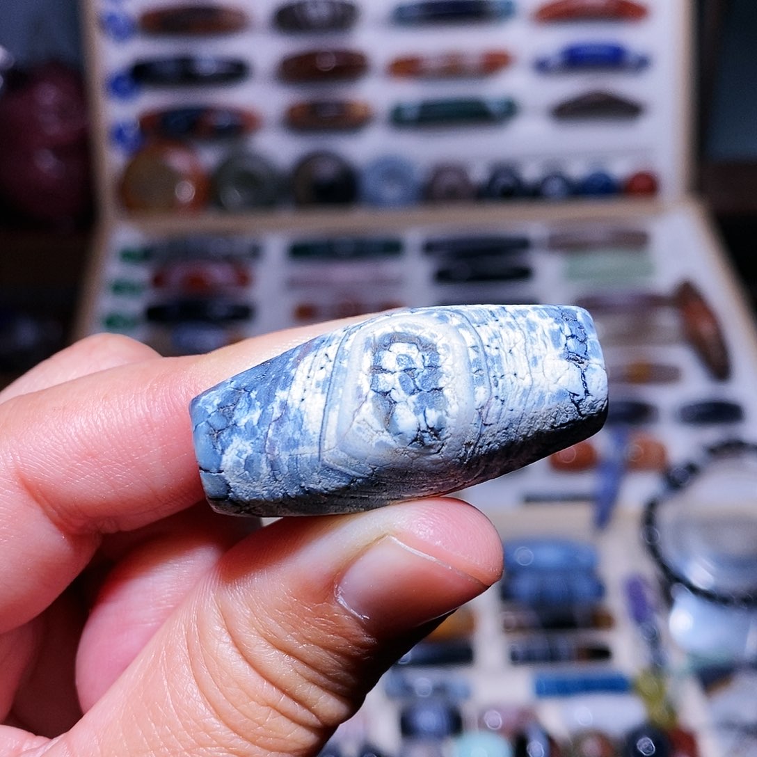 玛瑙吊坠未镶嵌….