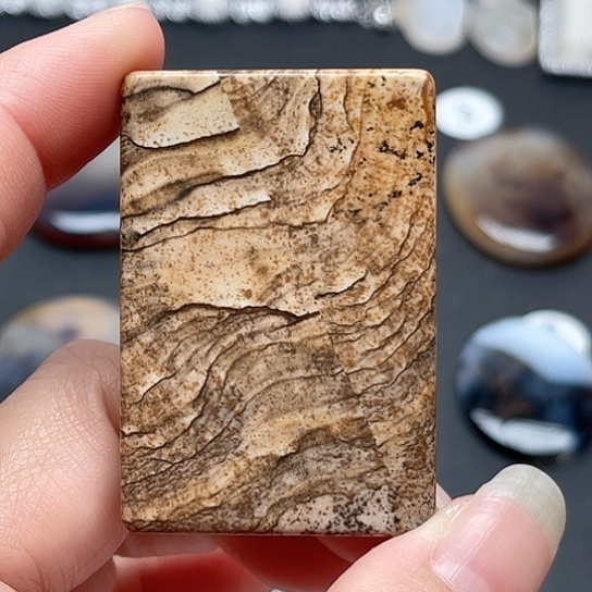 玛瑙/玉髓珠宝半成品未镶嵌