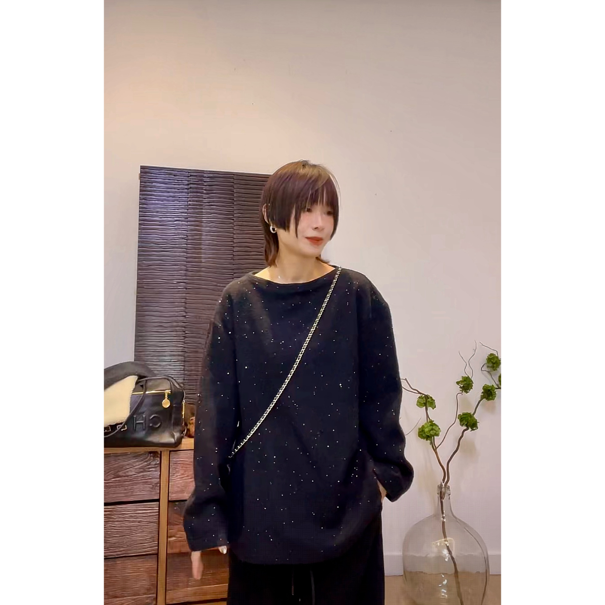 LIS&Az-银河细闪小一字领上衣 DWWL2505021