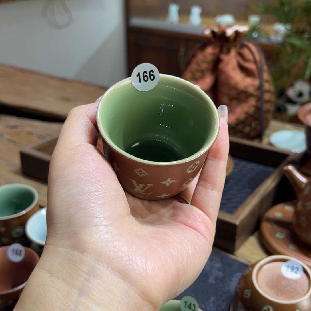 t***y草木灰老花铃铛杯