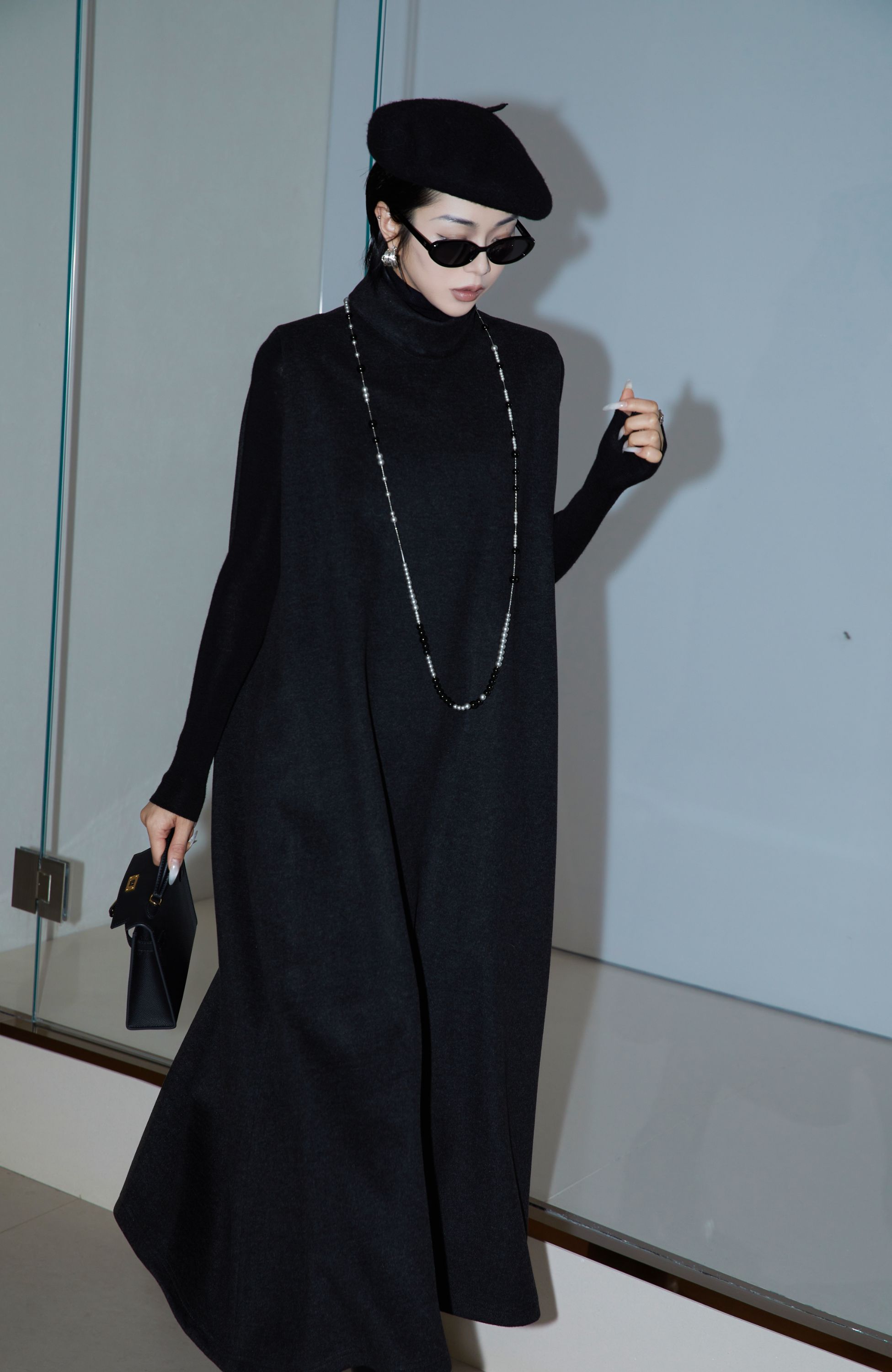 The One【达尔文】法式极简风松弛感连衣裙N54U0547