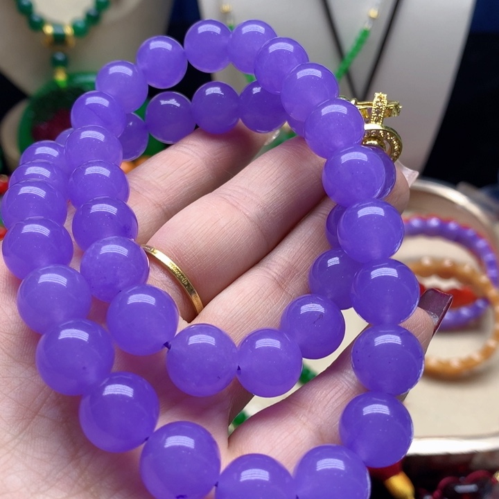 翡翠颈饰未镶嵌吊坠