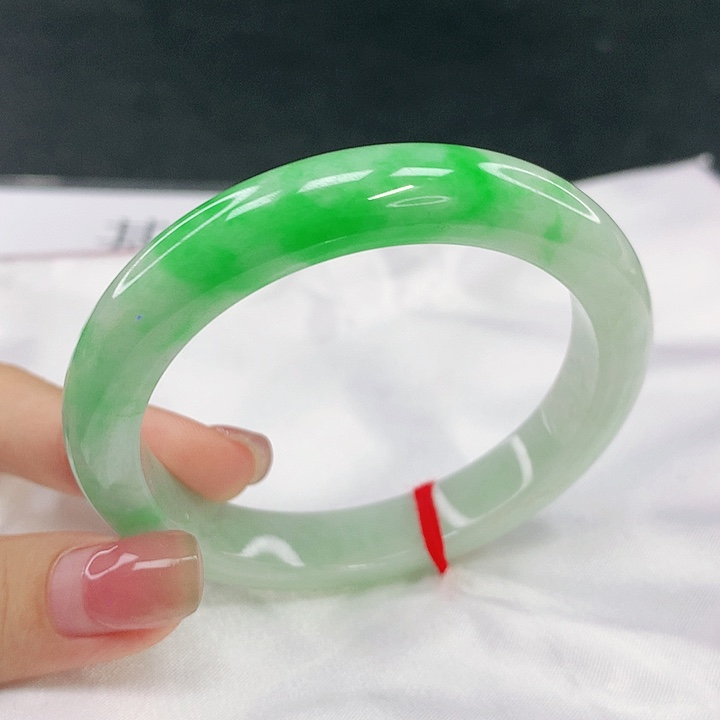 翡翠未镶嵌手镯圈55.6，54062