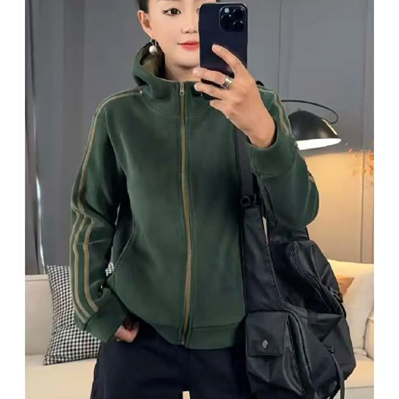 秋冬新款保暖运动保暖休闲款连帽长袖短外套双面奥粒绒加厚ZB125