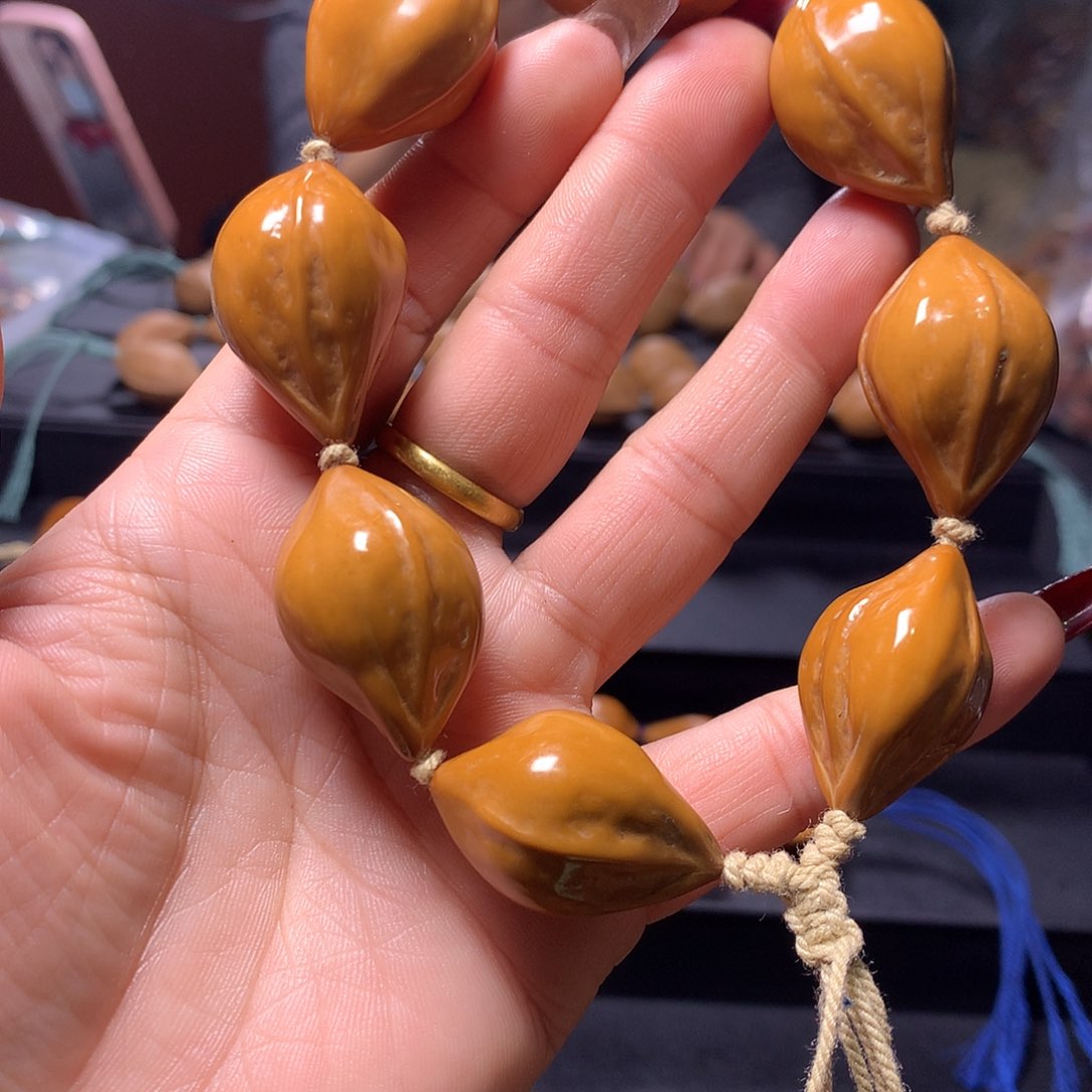 橄榄核手串/手链别*傲三花手串