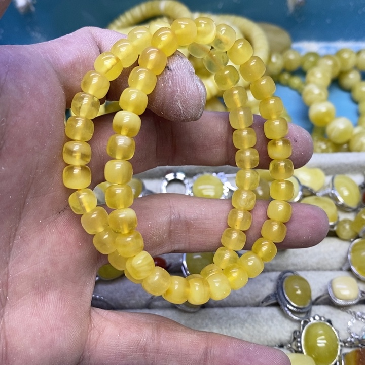 蜜蜡裸石未镶嵌多样性发货其一