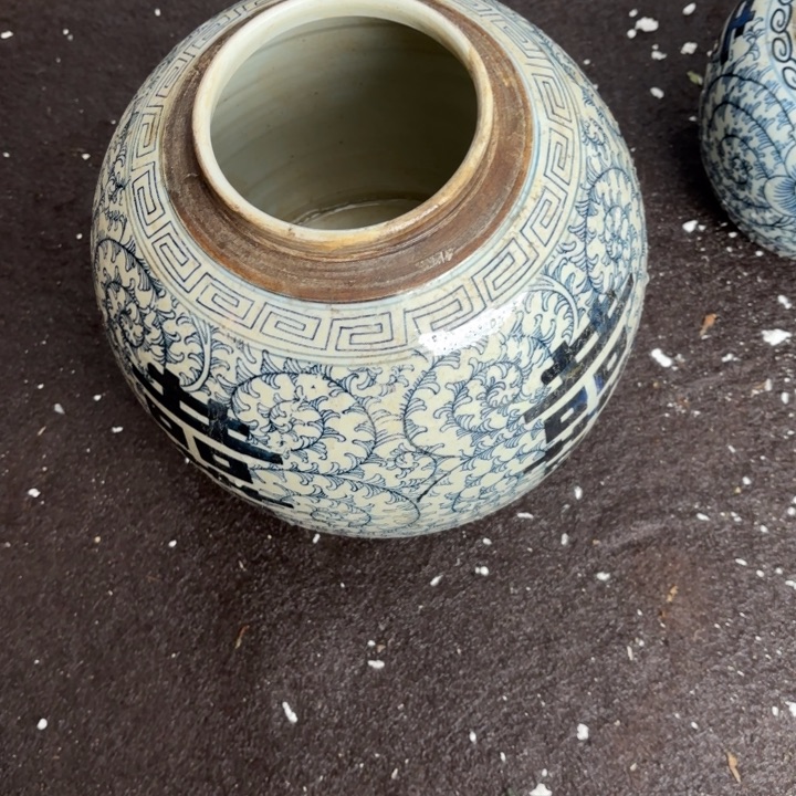 青***在瓷片 ，，，，，，，，，，，，，，，