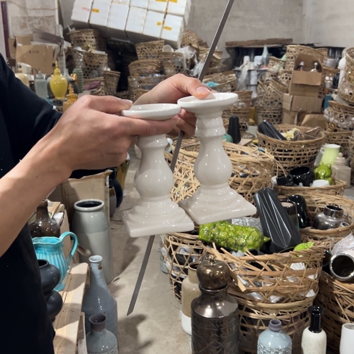 瓶高度17厘米宽度8厘米微瑕捡漏