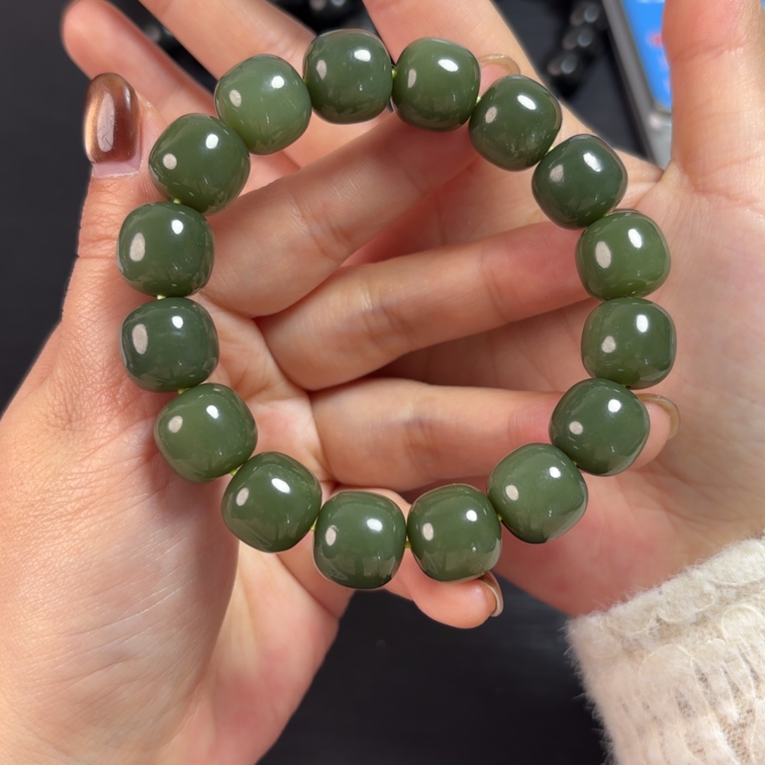 和田玉未镶嵌手链