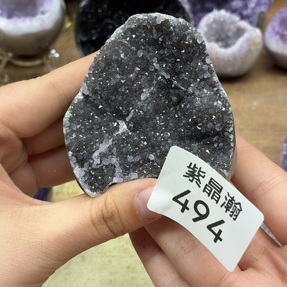 紫晶未镶嵌大型摆件（非配饰）