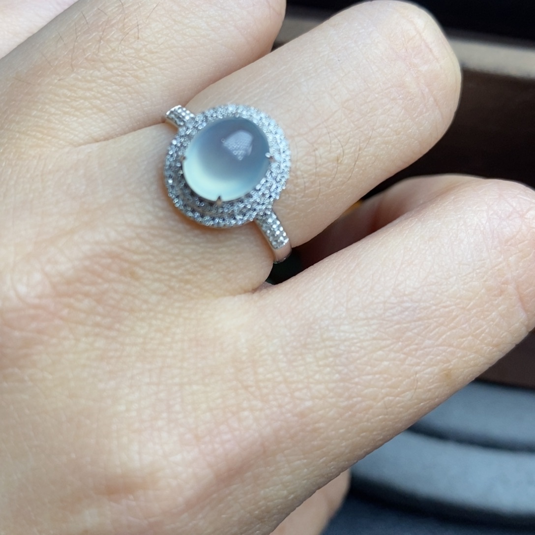 翡翠戒指18K金镶嵌18Ｋ金蛋面戒指