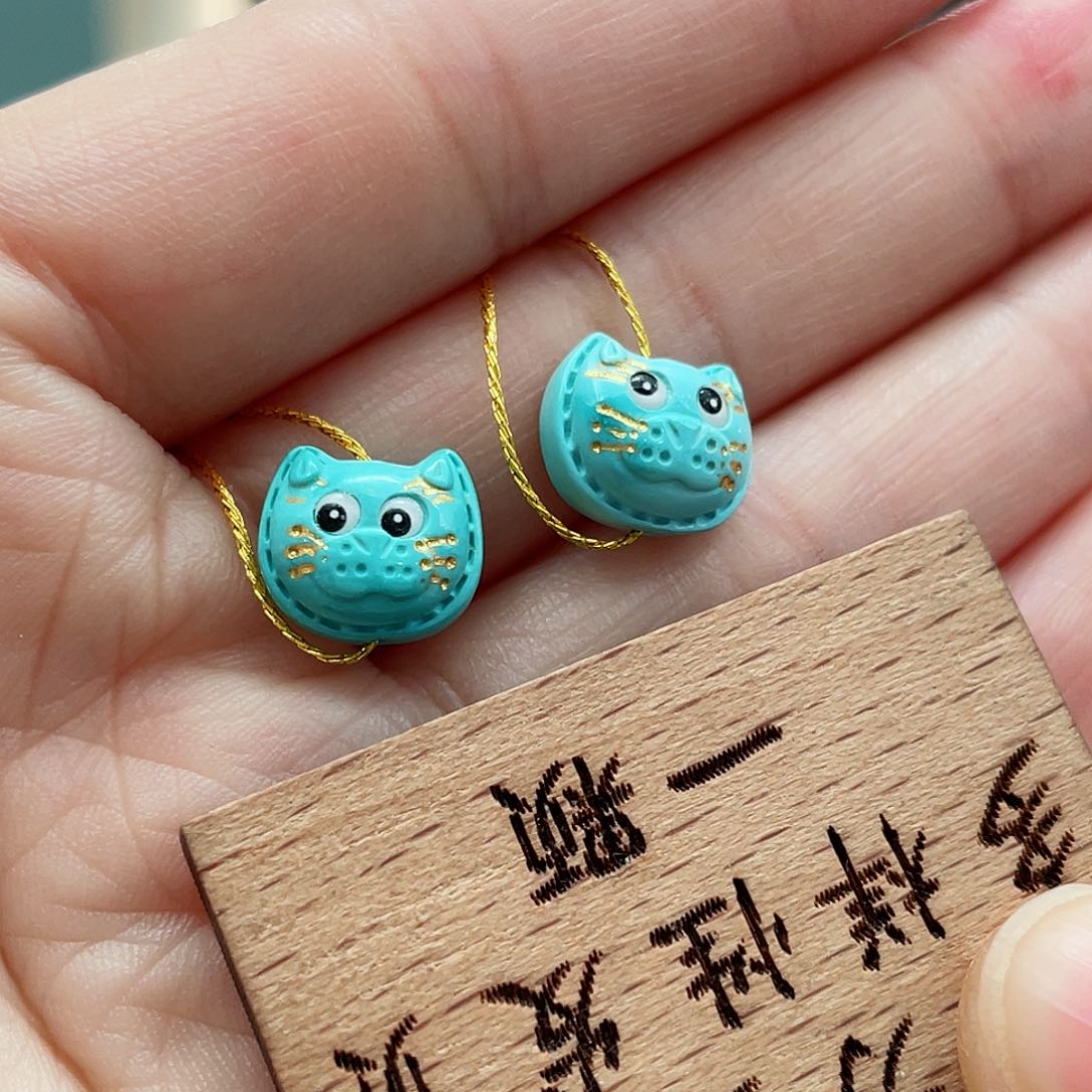 绿松石颈饰未镶嵌