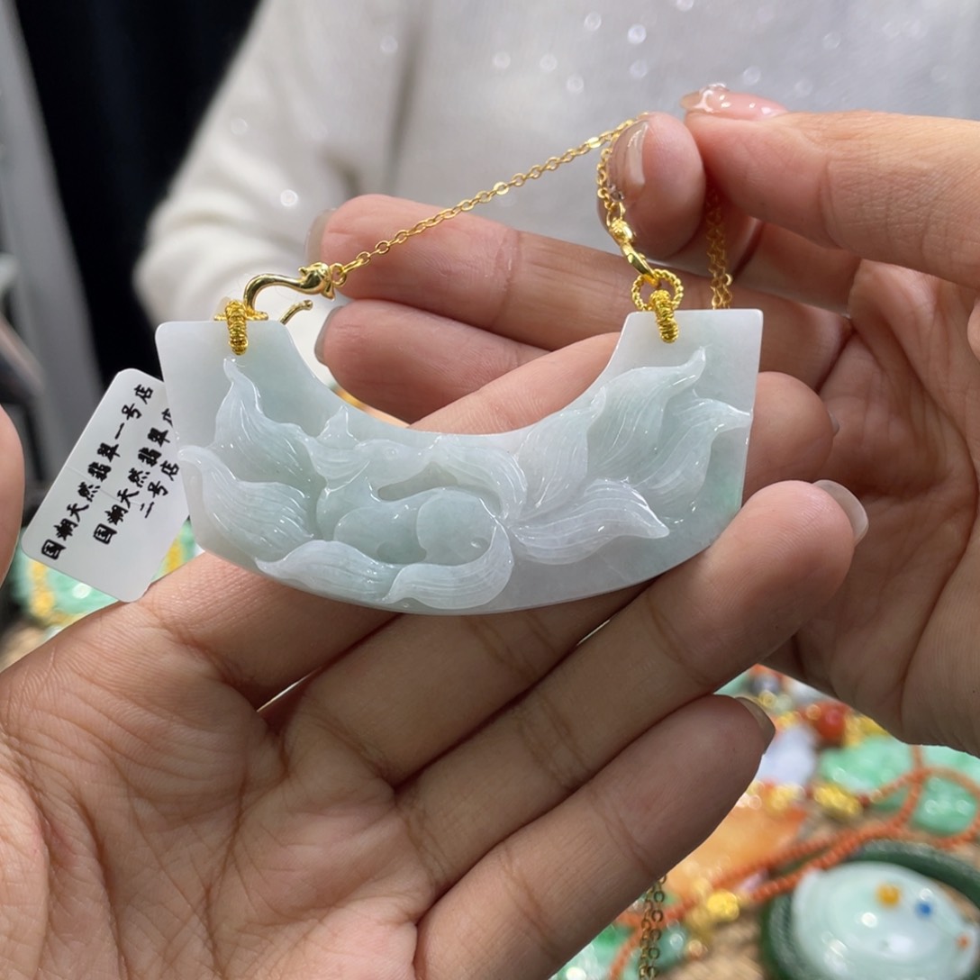 翡翠颈饰未镶嵌代编织