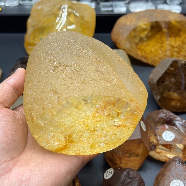 水晶大型摆件（非配饰）未镶嵌