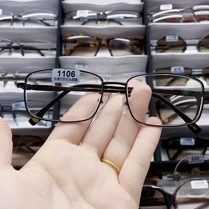 笑***@玛莎拉蒂全框天然石头眼镜