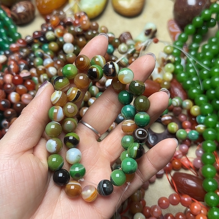 蔚***妈玛瑙/玉髓未镶嵌珠宝半成品18