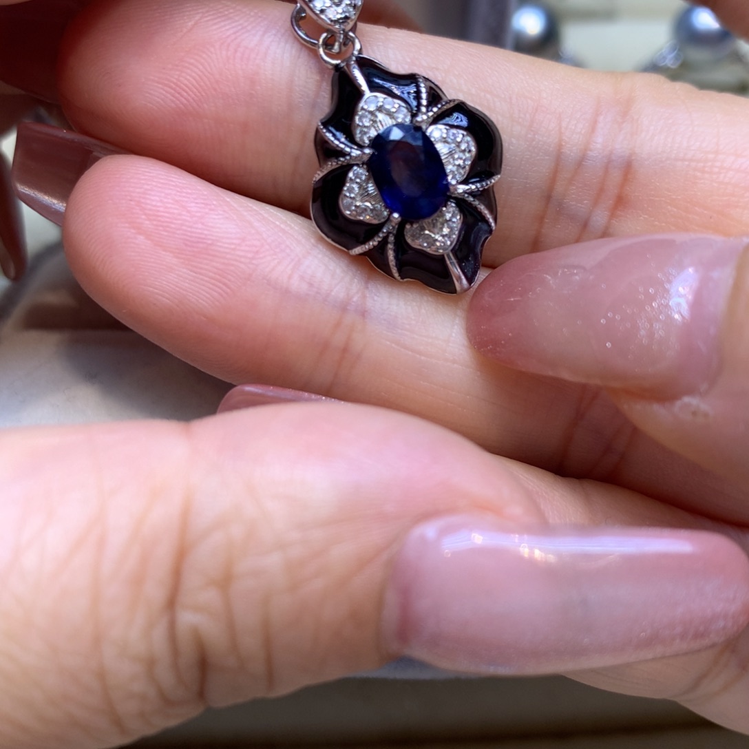 颈饰蓝宝石银S925镶嵌