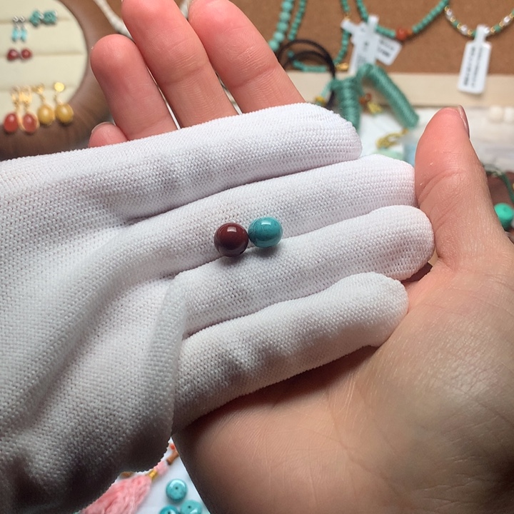 萌***@南红玛瑙未镶嵌珠宝奇石