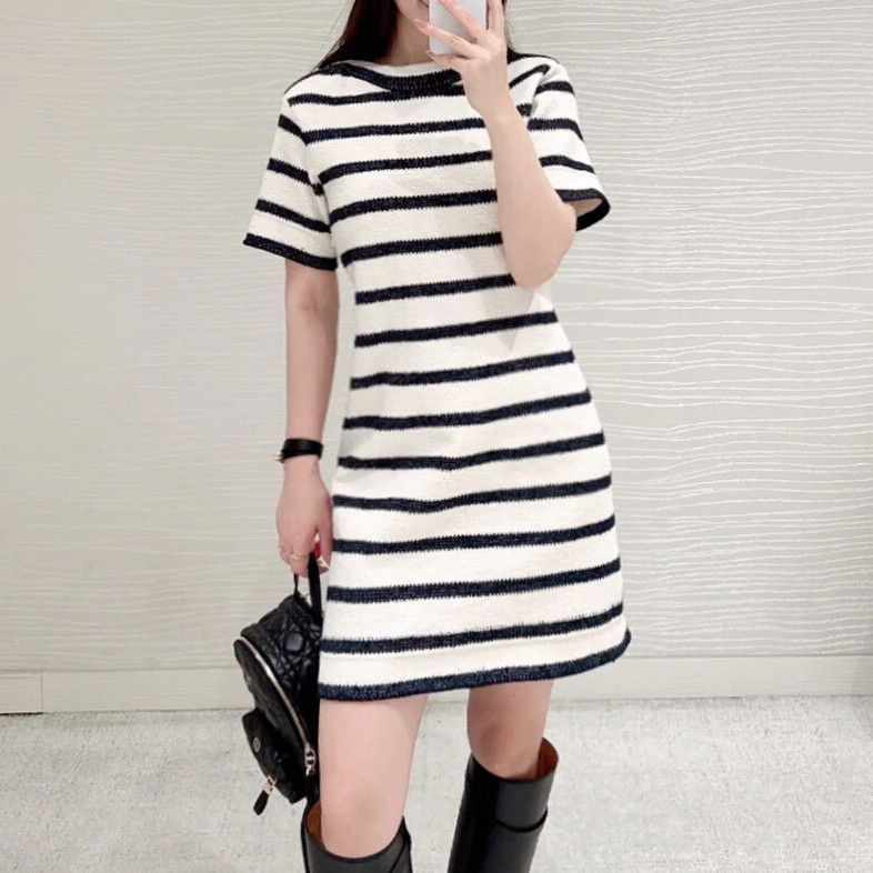 99新 DIOR/迪奥 针织短袖连衣裙/36码/Xsp32761