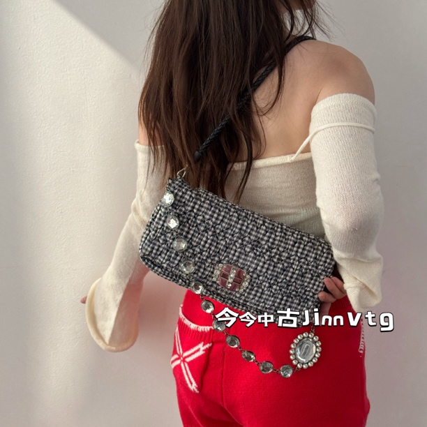 95新 MIU MIU/缪缪 格纹小号宝石褶皱限定单肩包