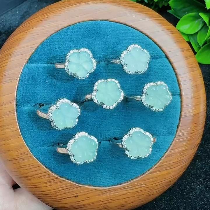 江德洋珠宝AT5264（玉甲珠宝）A货翡翠花戒指-送礼佳品