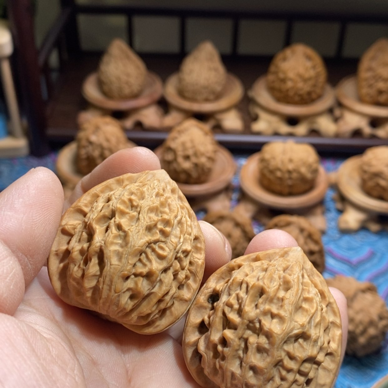 【闪购商品】文玩核桃吊坠?**柒金牛