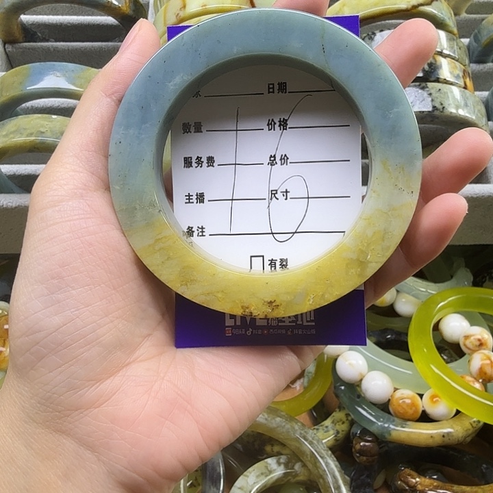 康***y蛇纹石玉未镶嵌岫玉蛇纹石手镯