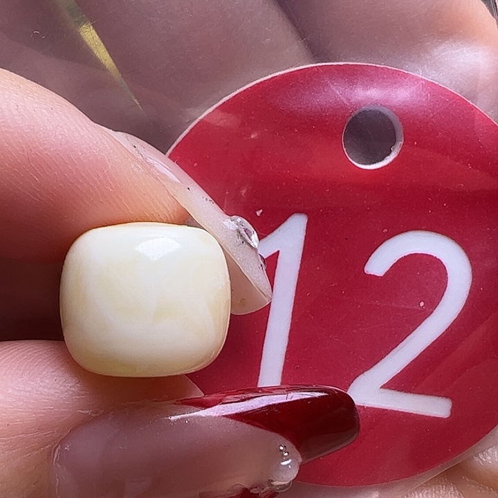 蜜蜡未镶嵌珠宝奇石11.5mm瓷白老型