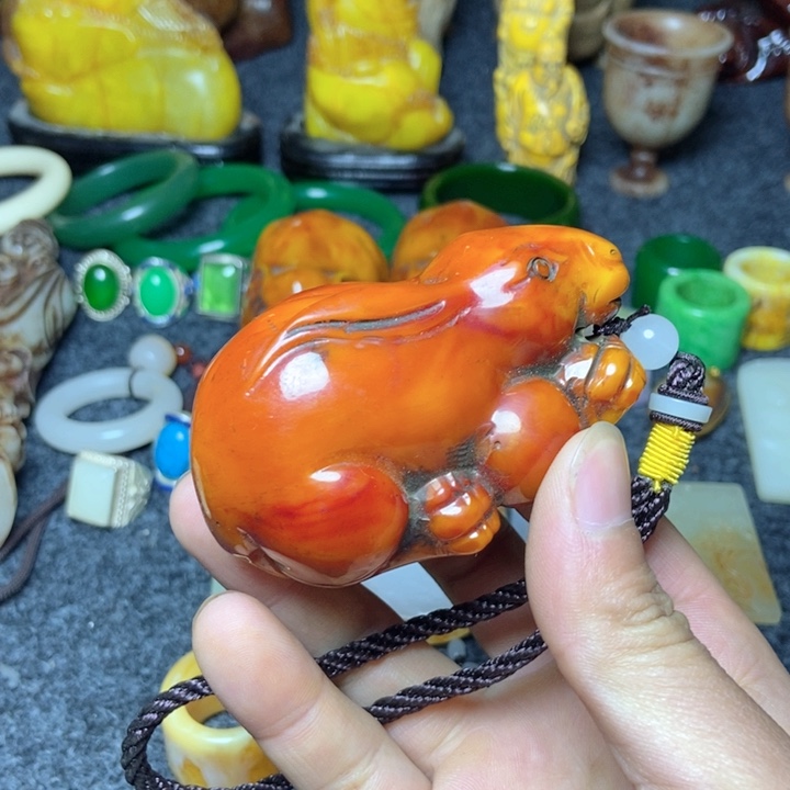 白玉菩提吊坠收藏