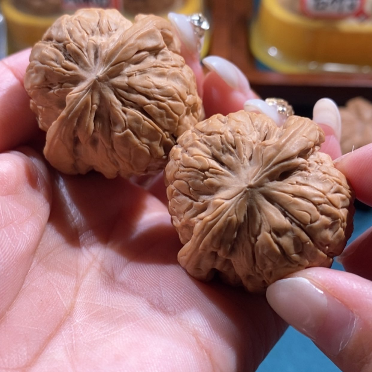 【闪购商品】文玩核桃吊坠甲骨文