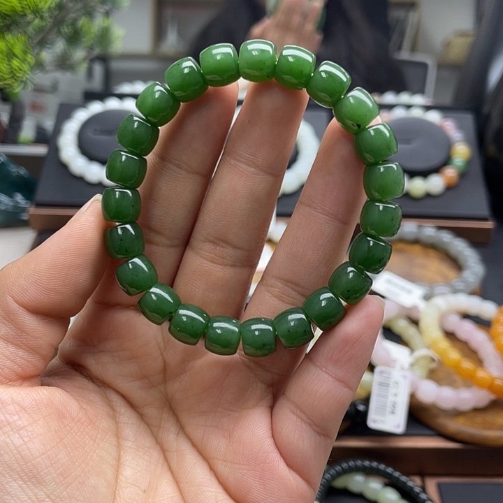 和田玉未镶嵌手串