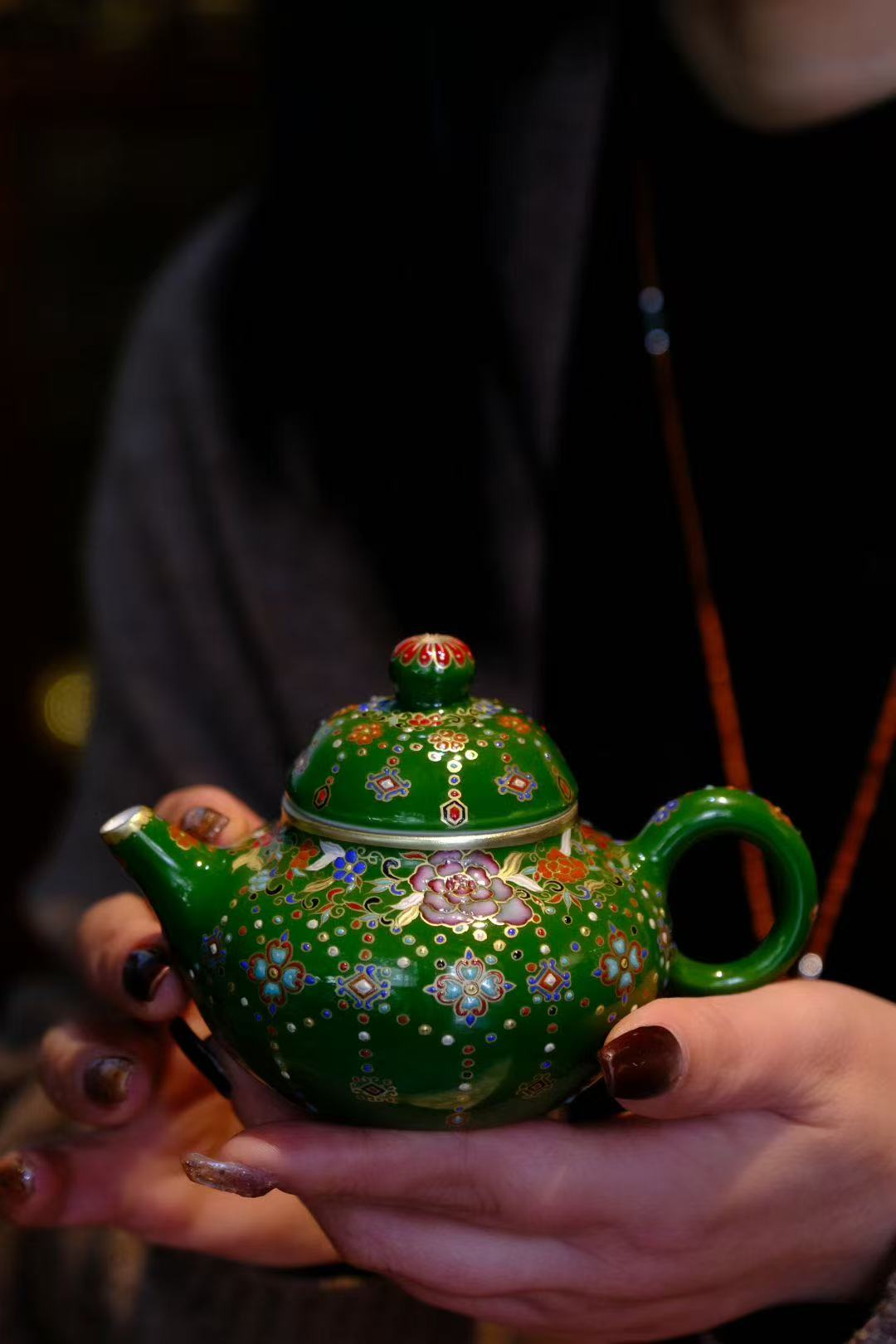 灵玺贡坊   绿地珐琅彩小壶   中式茶道手绘喝茶饮茶