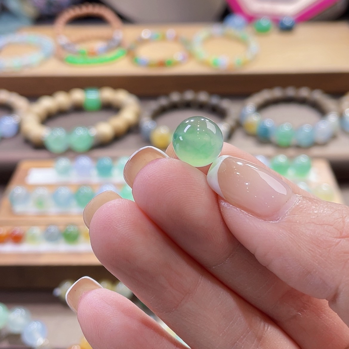 【闪购商品】翡翠未镶嵌颈饰10.5甜绿