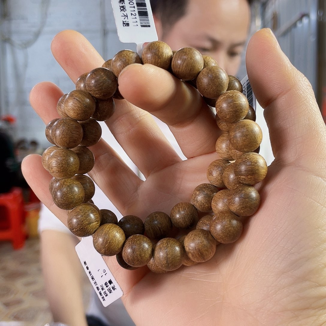 沉香手串芽庄圆珠单圈1.1/10克多样性发一