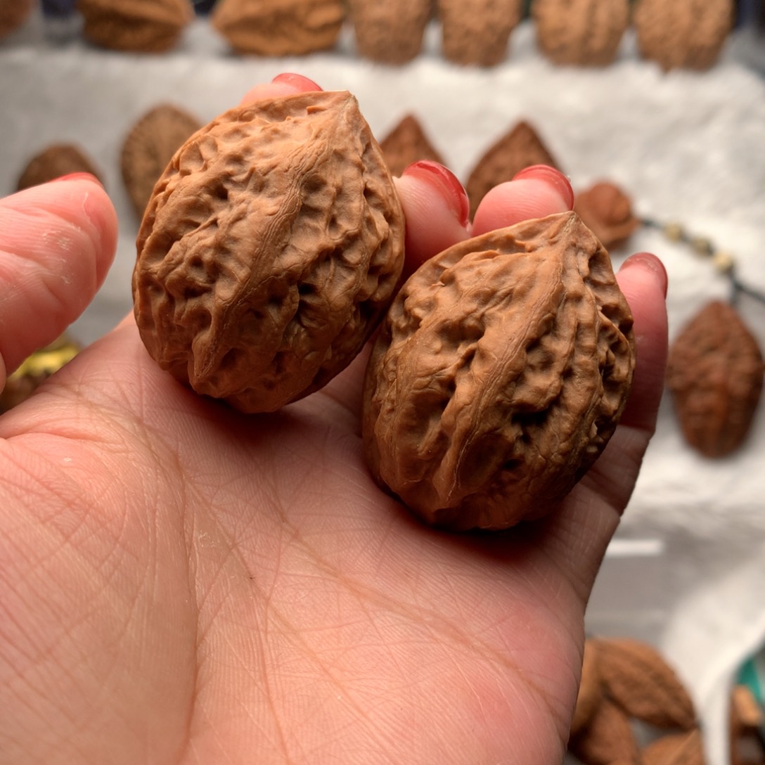 文玩核桃吊坠小武核桃14