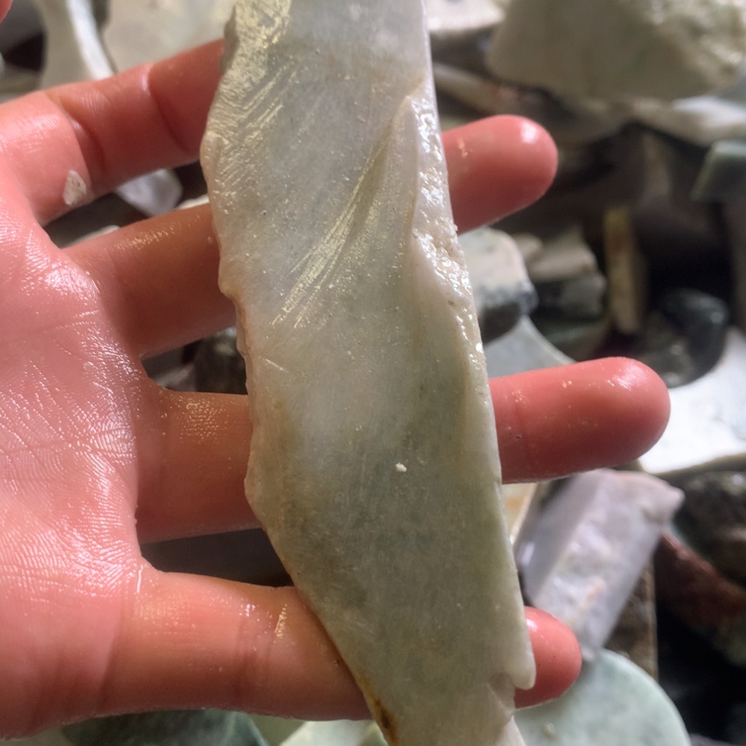 翡翠颈饰未镶嵌缅甸翡翠