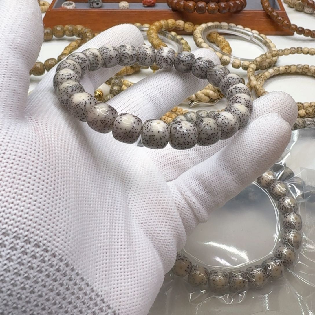 星月菩提手串18梵天糯冰大眼睛10单圈