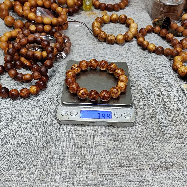 k***k1.5榴花龙胆闪电太行崖柏